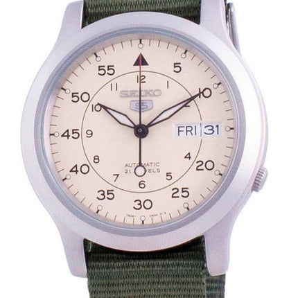 Seiko 5 Military SNK803K2-var-NATOS12 herrklocka med automatisk nylonrem