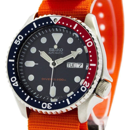 Seiko Automatic Diver's 200M NATO Strap SKX009K1-var-NATO7 herrklocka