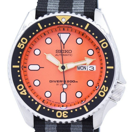 Seiko Automatic Diver's 200M NATO Strap SKX011J1-var-NATO1 herrklocka