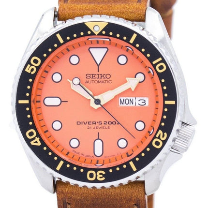 Seiko Automatic Diver's Brunt Läder SKX011J1-var-LS9 200M herrklocka