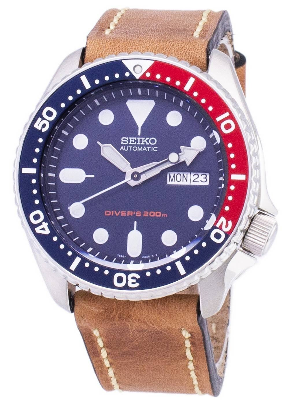 Seiko Automatic SKX009K1-var-LS17 Diver's 200M brunt läderband herrklocka